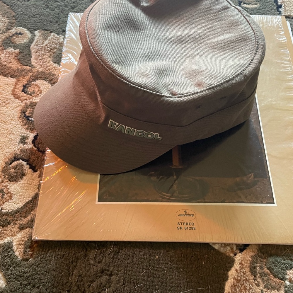 Kangol flex fit wool olive